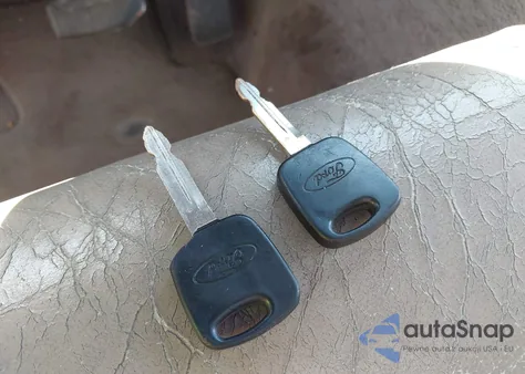 2003 Ford F-150 Lariat/Xlt from USA, damaged, VIN 1FTRW08L93KD60753